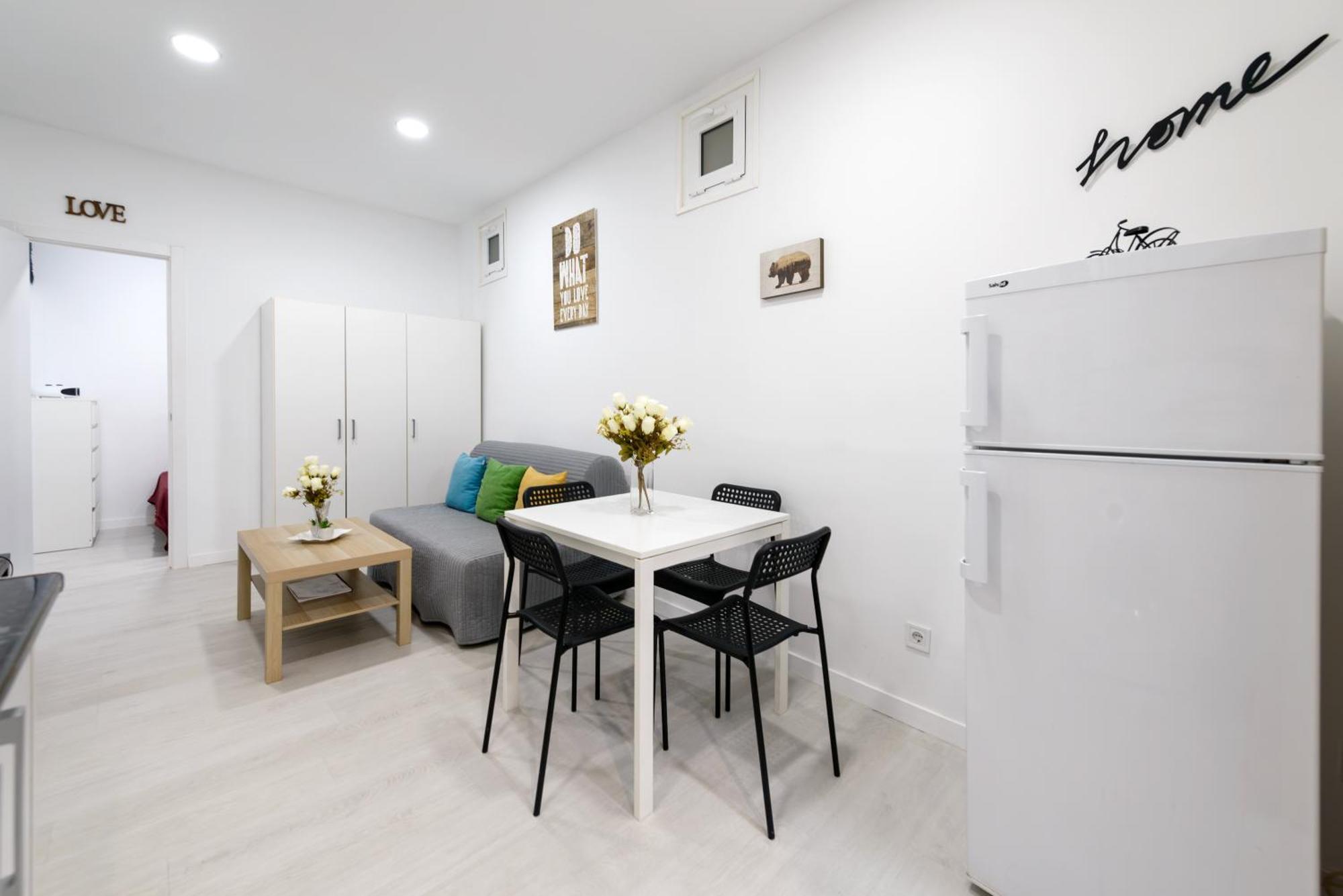 마드리드 Piso Nuevo Lavapies, Wifi, Smart Tv 아파트 외부 사진
